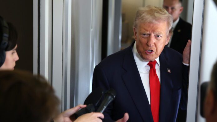 Trump dice que ya comenzaron los ataques en tierra en Venezuela