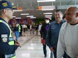 Venezuela aceptó solicitud de EEUU para reanudar los vuelos de repatriación Venezuela aceptó solicitud de EEUU para reanudar los vuelos de repatriación