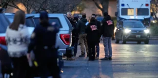 Agentes federales hieren a dos personas en un tiroteo en Portland Agentes federales hieren a dos personas en un tiroteo en Portland