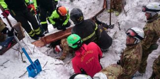 Afganistán | Avalancha sepulta hotel; hay un muerto y 60 personas atrapadas Avalancha sepulta hotel en Afganistán y hay más de 60 personas atrapadas