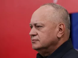 Cabello: «Aquí no ha cambiado nada, aquí sigue la Revolución Bolivariana» Cabello: «Aquí no ha cambiado nada, aquí sigue la revolución bolivariana»