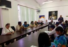 Gremios comerciales y organismos públicos acuerdan monitorear la economía local