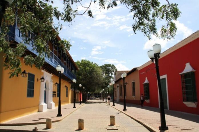 Acuerdan disminución de hasta 55% en impuestos al sector hotelero