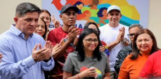 Delcy Rodríguez: ingresaron los primeros 300 millones de dólares producto de la venta del petróleo Delcy Rodríguez: ingresaron los primeros 300 millones de dólares producto de la venta del petróleo