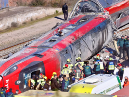 España | Choque de trenes suma 39 muertos y 122 heridos España | Choque de trenes suma 39 muertos y 122 heridos