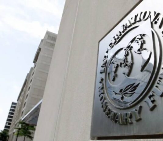 FMI y Banco Mundial discuten apoyo financiero a Venezuela FMI y Banco Mundial se reunieron para discutir apoyo financiero a Venezuela