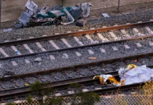 Huelga total de maquinistas en España tras tragedias ferroviarias Huelga total de maquinistas en España tras tragedias ferroviarias