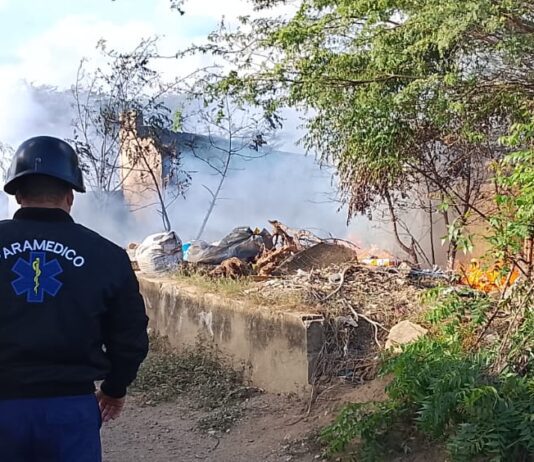 Protección Civil sofocó incendio en Pueblo Nuevo