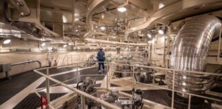 Japón reactiva central nuclear más grande del mundo pese a oposición local Japón reactiva central nuclear más grande del mundo pese a oposición local