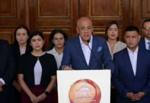 Jorge Rodríguez: lista de excarcelaciones debe ser publica y buscaremos la forma de hacerlo Jorge Rodríguez: lista de excarcelaciones debe ser publica y buscaremos la forma de hacerlo