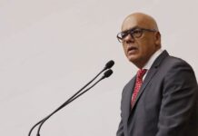 Jorge Rodríguez aseguró que «van más de 400 excarcelaciones» Jorge Rodríguez aseguró que "van más de 400 excarcelaciones y continuarán"