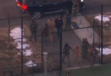 Escoltan al Presidente Maduro hacia el tribunal en Nueva York