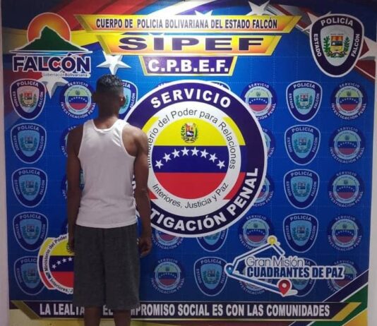 Le cayó a palos a su hermana en Coro