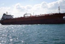 Buques descargan crudo venezolano en el Caribe con aval de EEUU Buques descargan crudo venezolano en el Caribe con aval de EEUU