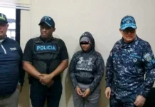 Dominicana | Se entregó hermana de la adolescente asesinada: «Los disparos no eran para ella» Se entrega joven acusada de la muerte de Anelsy: «Los disparos no eran para mi hermana»