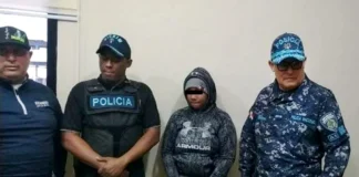 Dominicana | Se entregó hermana de la adolescente asesinada: «Los disparos no eran para ella» Se entrega joven acusada de la muerte de Anelsy: «Los disparos no eran para mi hermana»