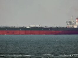 Superpetroleros chinos con destino a Venezuela regresan a Asia sin cargar petróleo