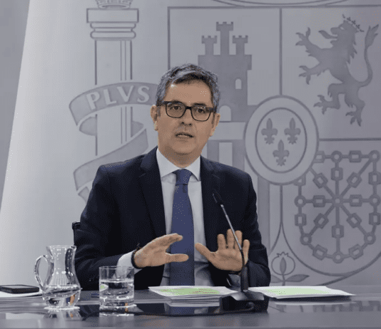 Uso de imágenes y voces manipuladas son un delito contra el honor en España Uso de imágenes y voces manipuladas son un delito contra el honor en España