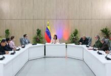 Delcy Rodríguez anuncia su sustituto en la vicepresidencia Económica