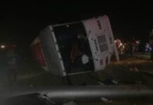 Vuelco de colectivo dejó cinco lesionados en Boca de Aroa