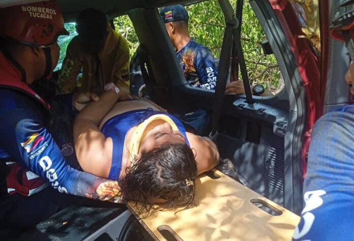 Vuelco de camioneta 1