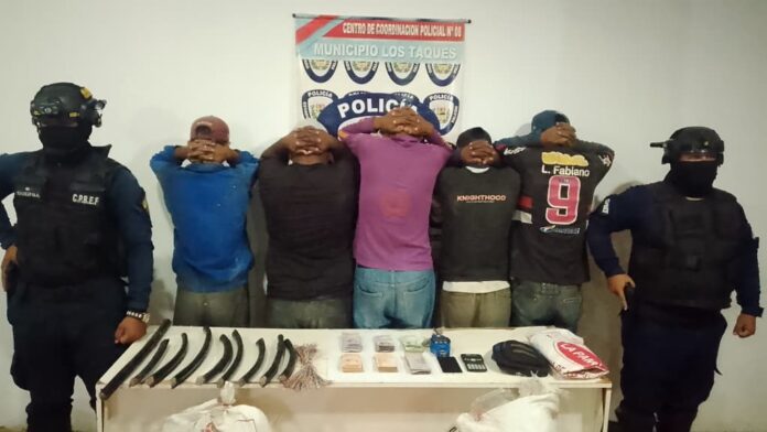 Dictan privativa de libertad a los cincos detenidos por material estratégico en Los Taques