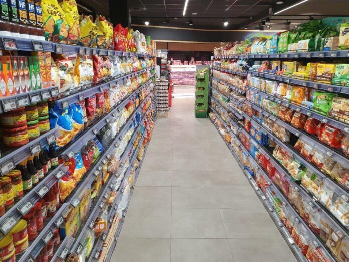 Economista: gobierno y productores deben llegar a acuerdos para estabilizar los precios