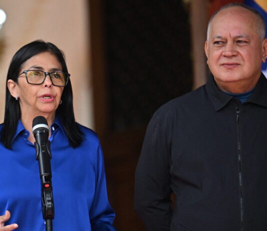 Gobierno interino desmintió conversaciones de Diosdado Cabello con EEUU Gobierno interino desmiente conversaciones de Diosdado Cabello con Estados Unidos