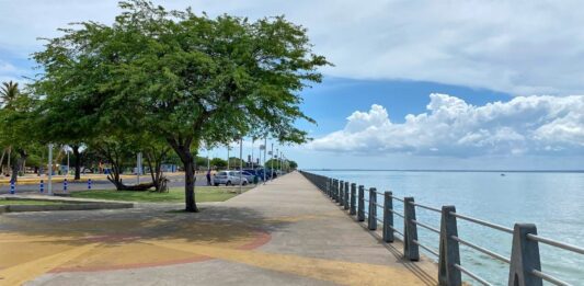 Nervios llevaron a joven a lanzarse al lago de Maracaibo tras intervención policial Nervios llevaron a joven a lanzarse al lago de Maracaibo tras intervención policial