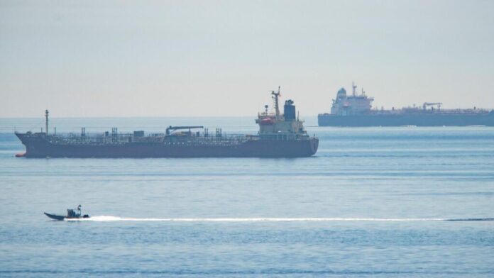 Varios petroleros venezolanos zarparon pese al bloqueo de EEUU