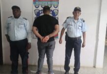 Coro | Aprehendido comerciante por golpear a su esposa Aprehendido comerciante por golpear a su esposa