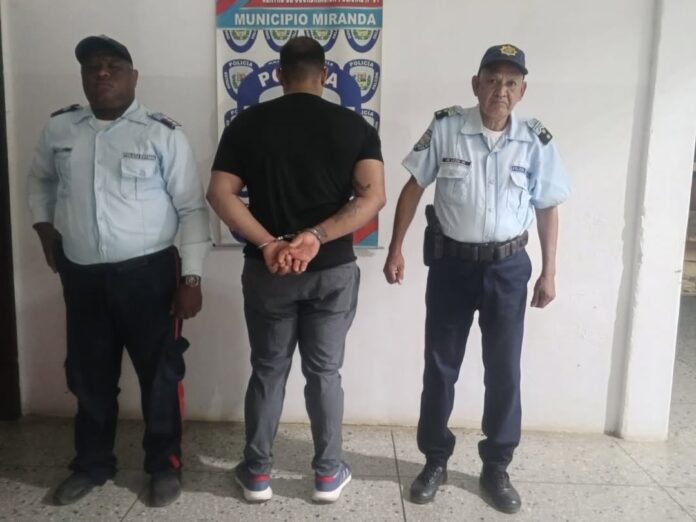 Aprehendido comerciante por golpear a su esposa