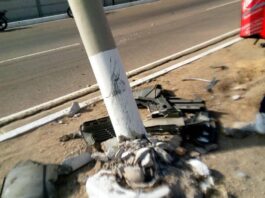 Punto Fijo| Camioneta impactó con un poste del alumbrado público