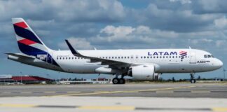 Aerolínea Latam reanudó sus vuelos entre Bogotá y Caracas Aerolínea Latam reanudó sus vuelos entre Bogotá y Caracas
