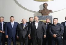 Alianza Democrática propone gran pacto nacional para la estabilidad del país Alianza Democrática propone gran pacto nacional para la estabilidad del país