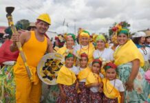 Municipio Falcón| Unidad Educativa Nacional Maestra Haydee del Carmen Dumont se lució en desfile de Carnaval