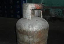 Coro | Iban a detenerlo y amenazó a la policía con hacer estallar una bombona de gas Coro | Iban a detenerlo y amenazó a la policía con hacer estallar una bombona de gas