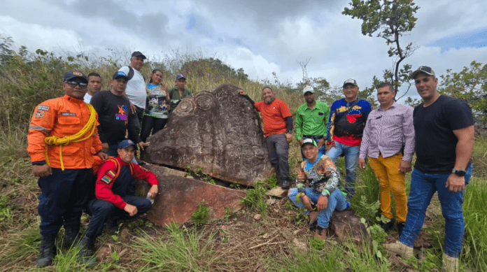Descubren-petroglifos-milenarios-Oriente-venezolano Descubren petroglifos milenarios en el Oriente venezolano