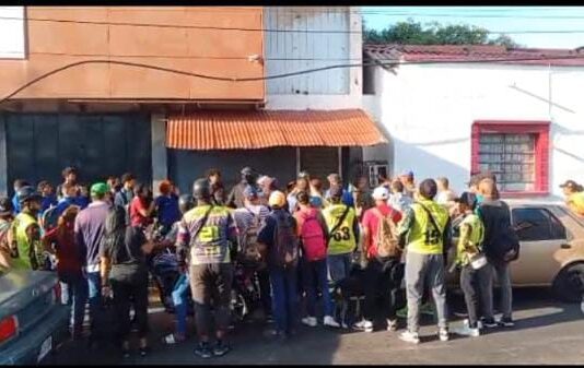 Punto Fijo| Vídeo| Detenido por actos lascivos dentro de una unidad de transporte público