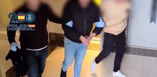 Madrid | Detienen a hombre que transmitía abusos sexuales contra su hija por internet Madrid | Detienen a hombre que transmitía abusos sexuales contra su hija