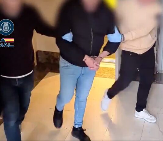 Madrid | Detienen a hombre que transmitía abusos sexuales contra su hija por internet Madrid | Detienen a hombre que transmitía abusos sexuales contra su hija
