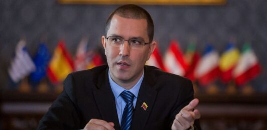 Jorge Arreaza: Recibimos 2.700 aportes por escrito para la ley de amnistía y siguen llegando propuestas Jorge Arreaza: Recibimos 2.700 aportes por escrito para la ley de amnistía y siguen llegando propuestas