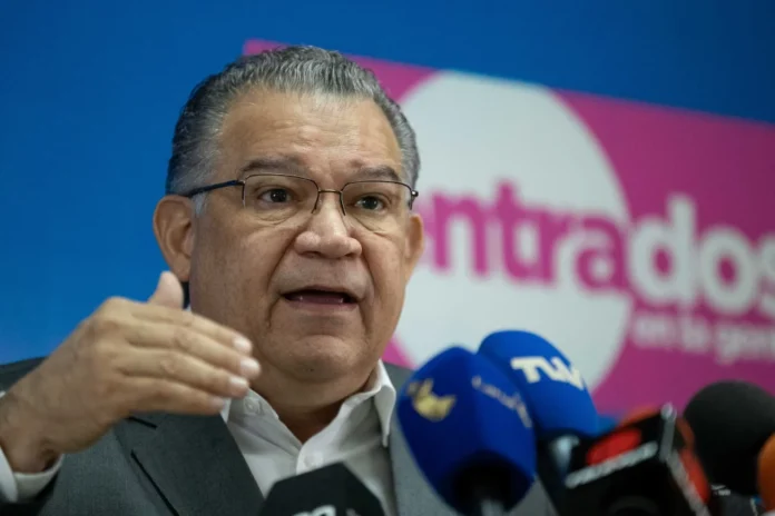 Juan-Barreto-Sin-estridencias-Enrique-Márquez-política Juan Barreto: Sin estridencias Enrique Márquez se coloca en el centro de la política