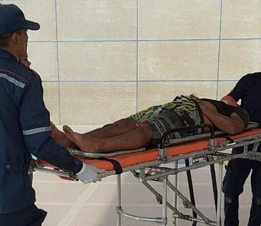 Punto Fijo| Motorizado chocó con un árbol y quedó herido de gravedad