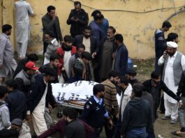 Pakistán | Atentado suicida contra una mezquita chiita dejó 31 muertos Pakistán | Atentado suicida contra una mezquita chiita dejó 31 muertos