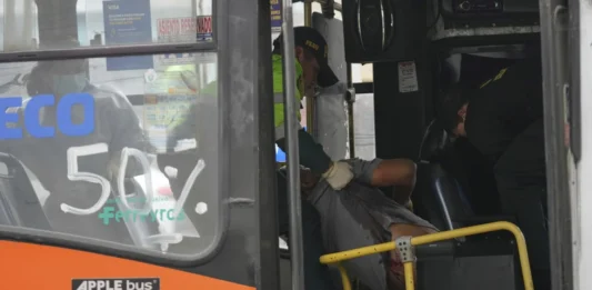 Perú | Mataron a un chofer de minibús y un mototaxista Perú | Mataron a un chofer de minibús y un mototaxista