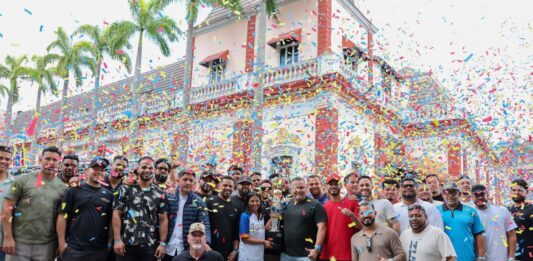 Delcy Rodríguez recibió en Miraflores a los campeones de la Serie de las Américas
