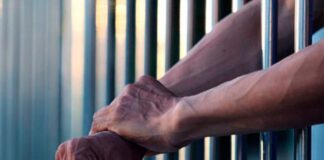 Apuñaló a un taxista para tratar de robarle el carro