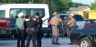 Texas | Hijo asesinó a sus padres y luego se suicidó Texas | Hijo asesinó a sus padres y luego se suicidó