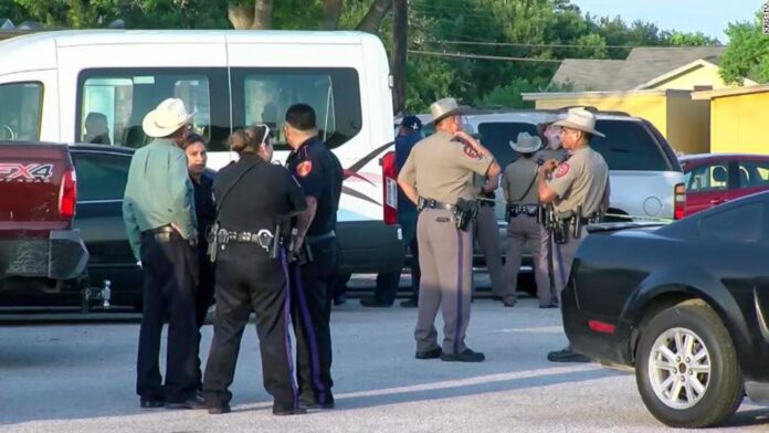 Texas | Hijo asesinó a sus padres y luego se suicidó